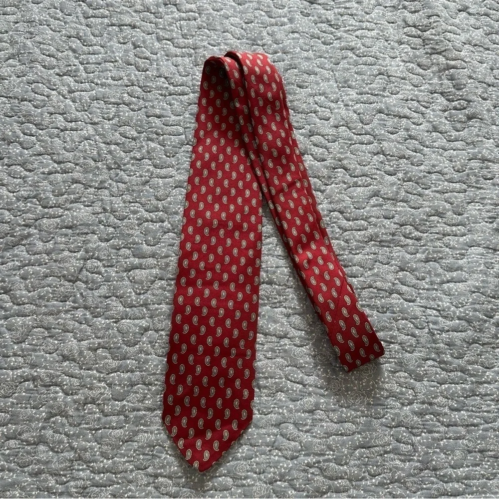 Brooks Brothers Makers Tie Vintage Red Gray Cream 57” x 3”